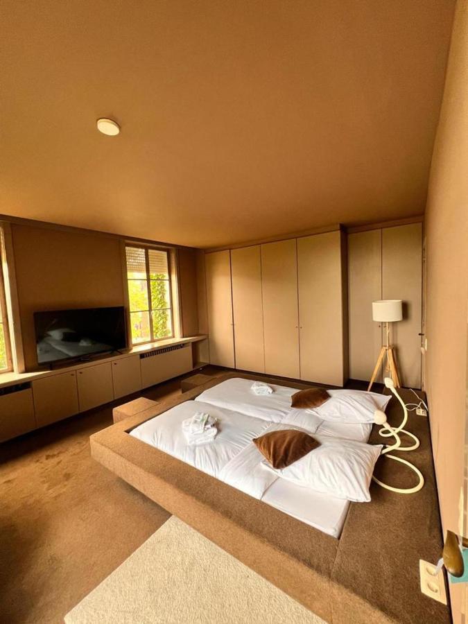 B&B The White House Wielsbeke Bagian luar foto